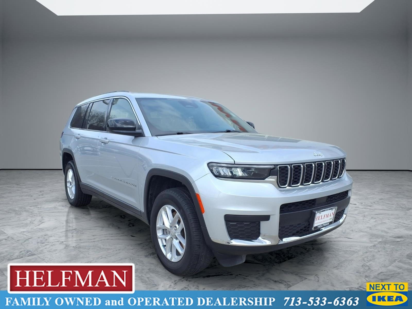 Used 2025 Jeep Grand Cherokee L Laredo AWD/4WD image 1