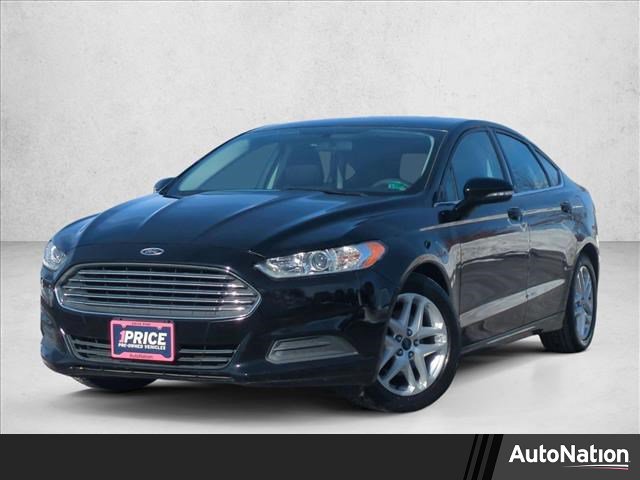 Used 2016 Ford Fusion SE image 1