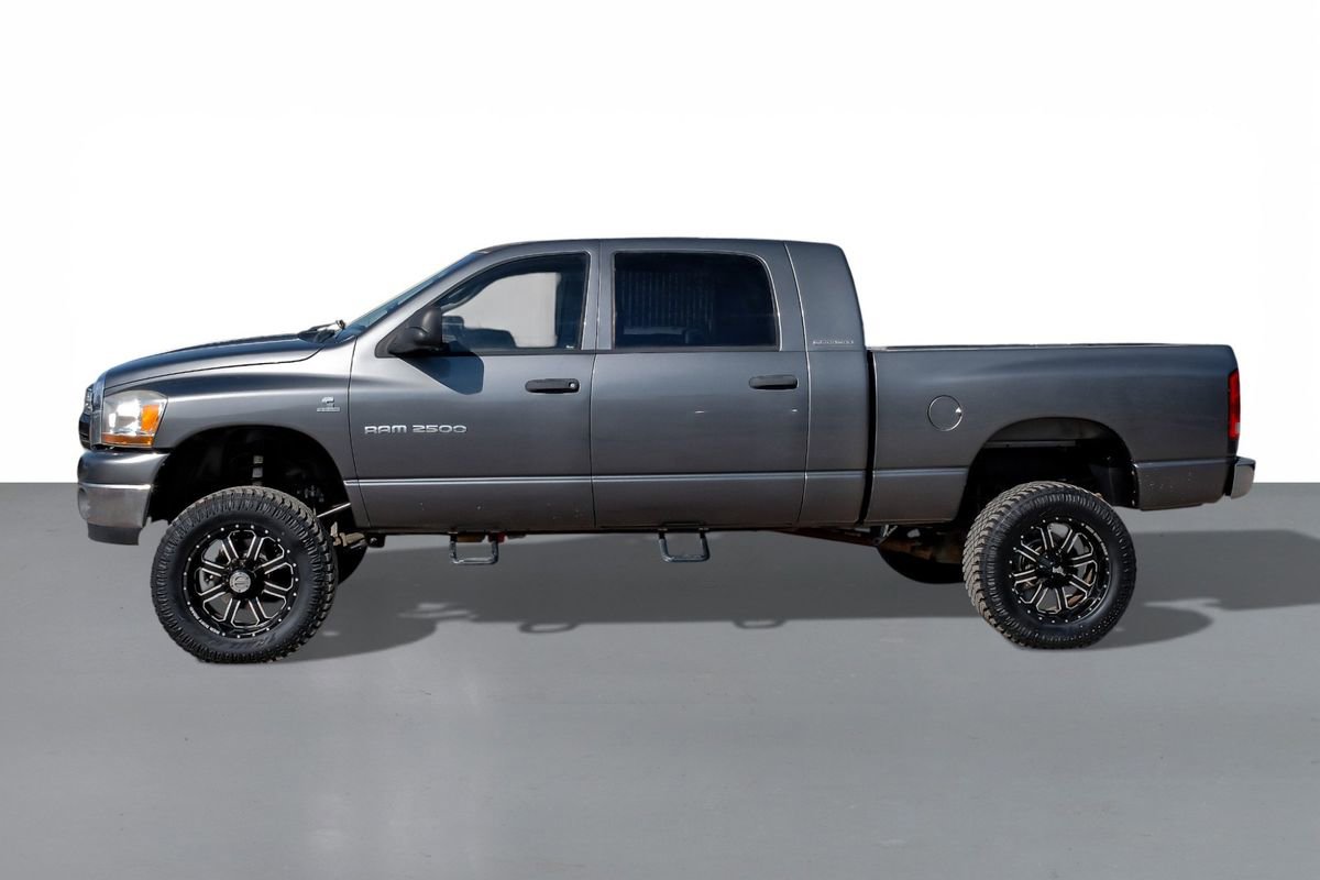 Used 2006 Dodge Ram 2500 Truck SLT image 9