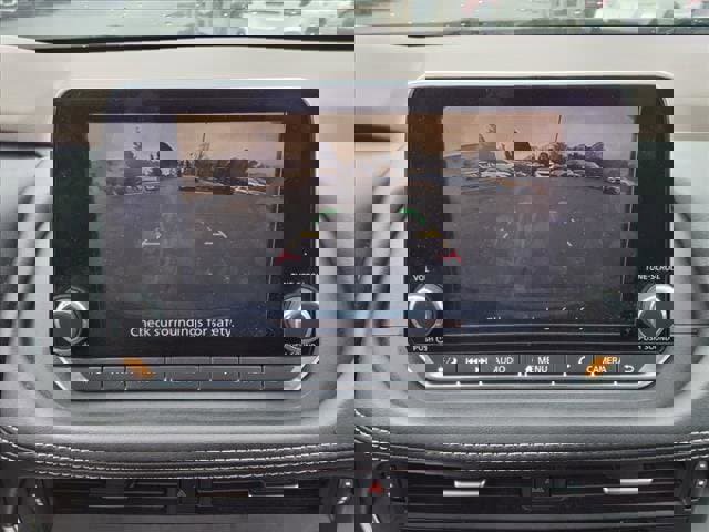 Used 2021 Nissan Rogue S image 10