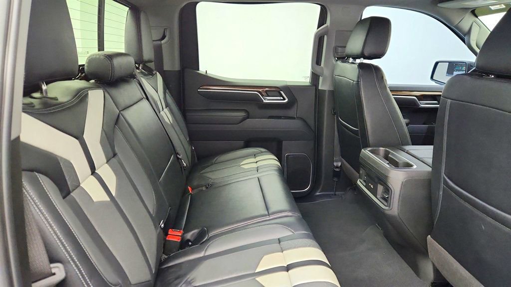 Used 2022 Chevrolet Silverado 1500 RST image 24