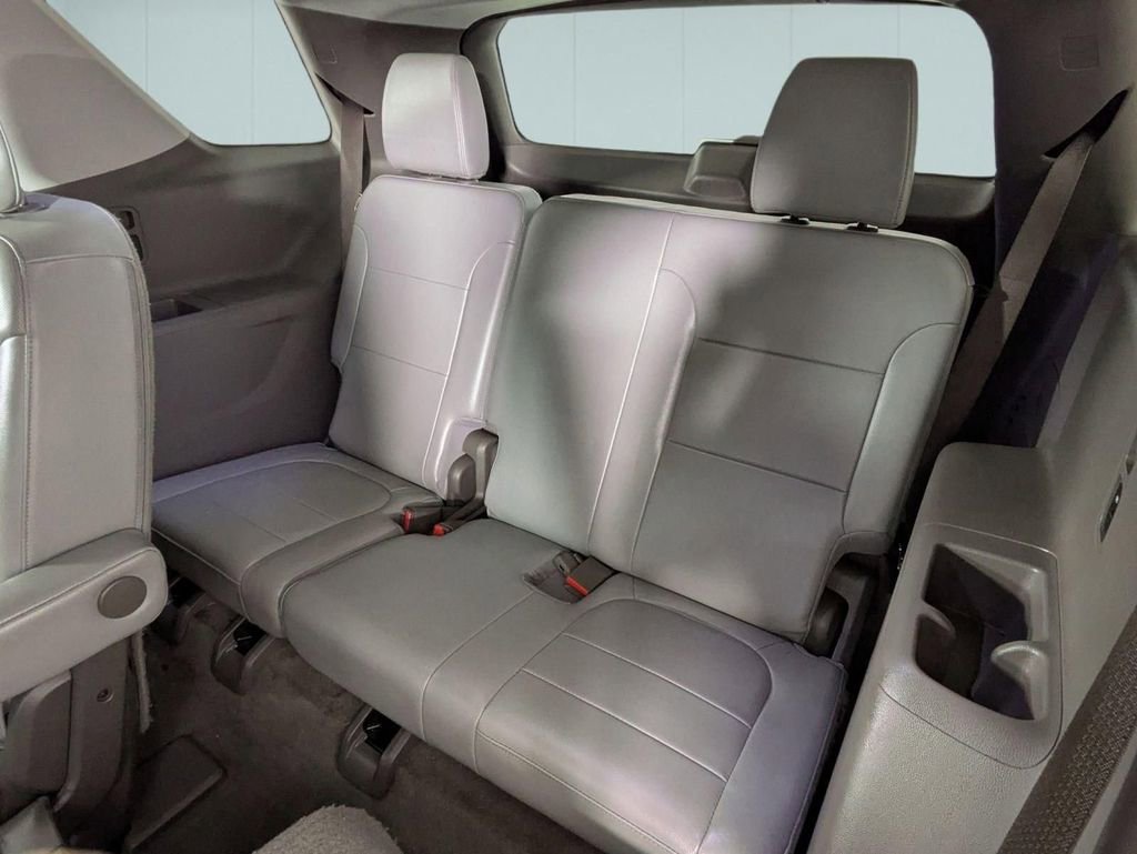 Used 2018 Chevrolet Traverse Premier image 29