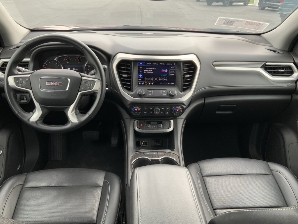 Used 2023 GMC Acadia SLT image 57