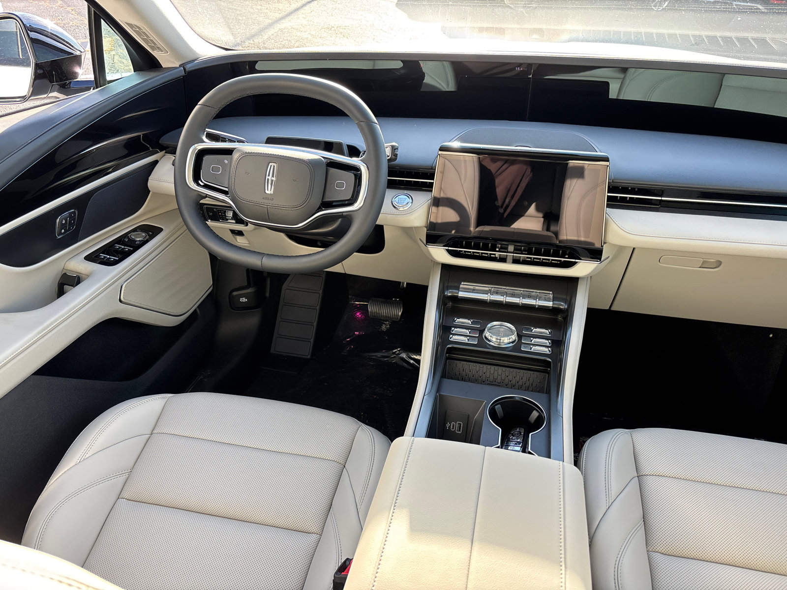 New 2026 Lincoln Nautilus Premier image 31