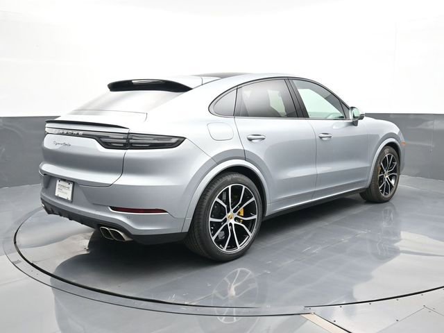 Certified 2022 Porsche Cayenne Turbo image 23