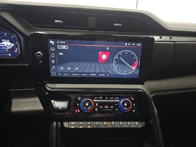 Used 2024 GMC Sierra 1500 AT4X image 27