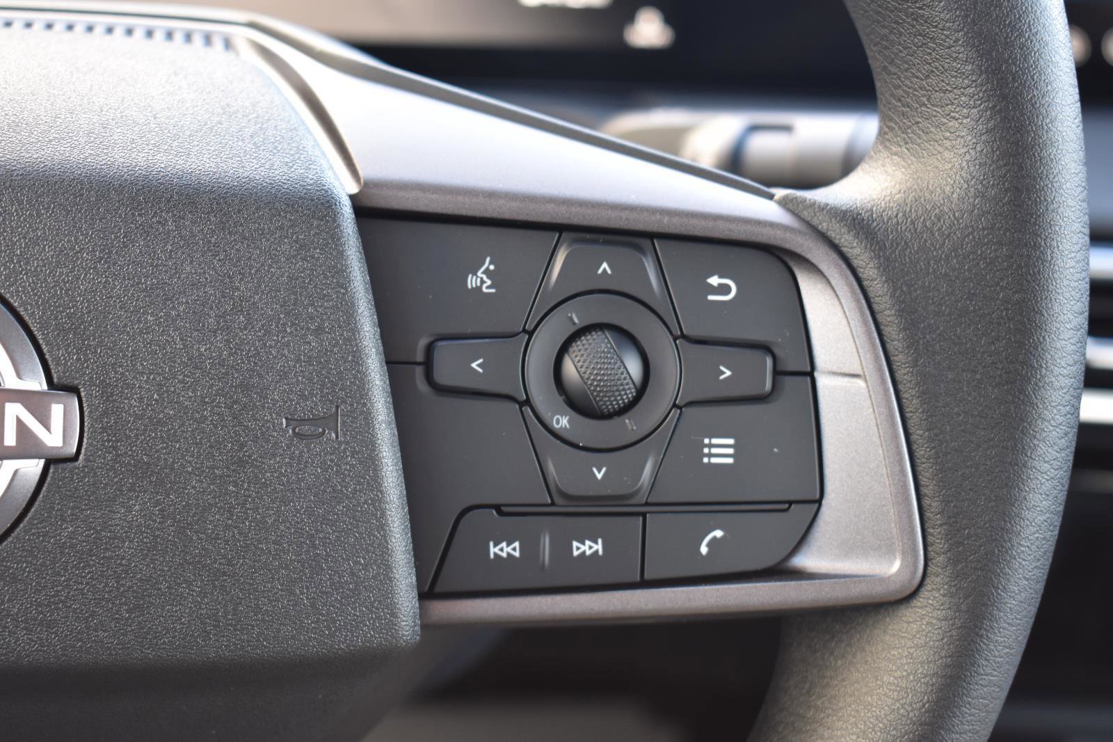 Used 2026 Nissan Sentra SV w/ Floor Mat Package FWD image 31