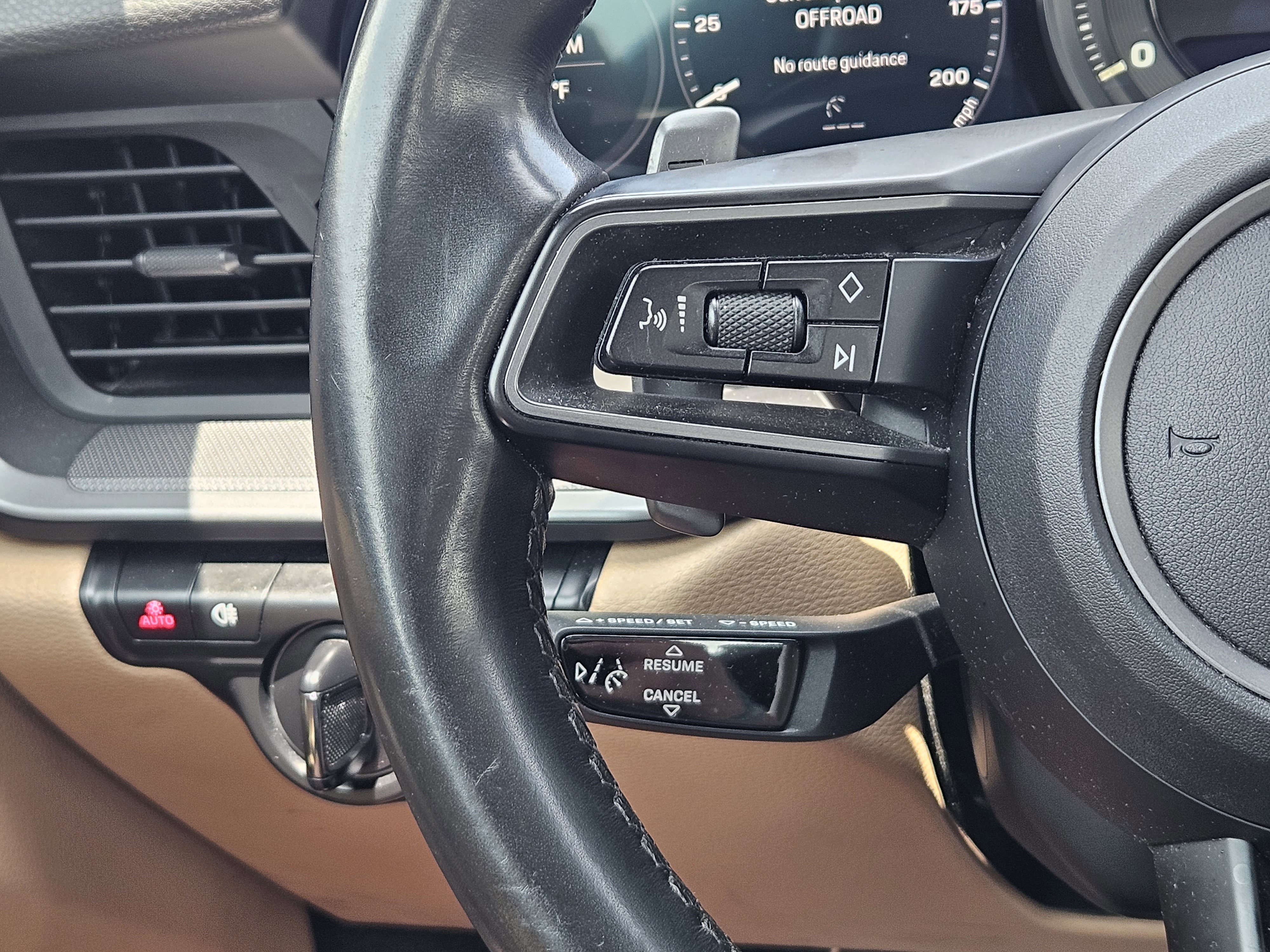Certified 2020 Porsche 911 Carrera RWD image 26
