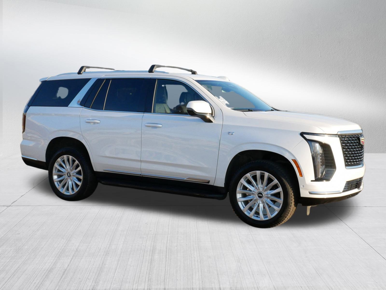 Certified 2025 Cadillac Escalade Luxury w/ LPO, Floor Liner Package image 8