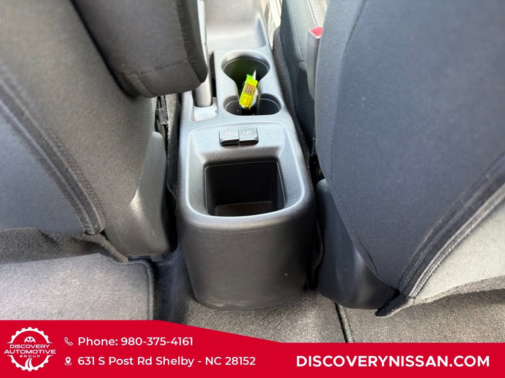 Certified 2020 Nissan Kicks SV FWD image 34