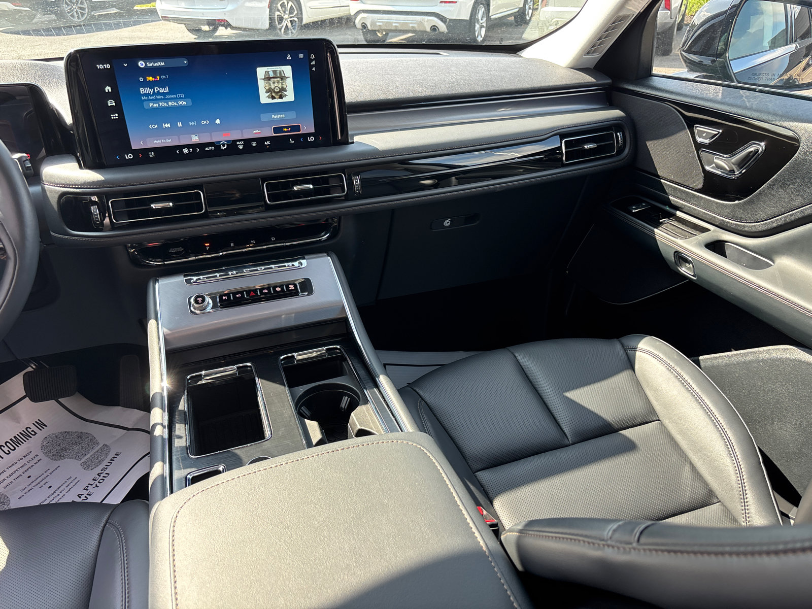 New 2026 Lincoln Aviator AWD image 29