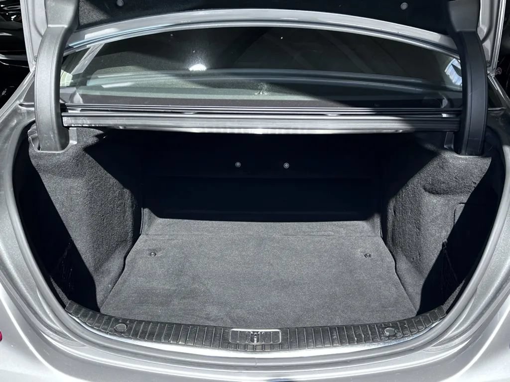 Used 2015 Mercedes-Benz S 550 Sedan image 26