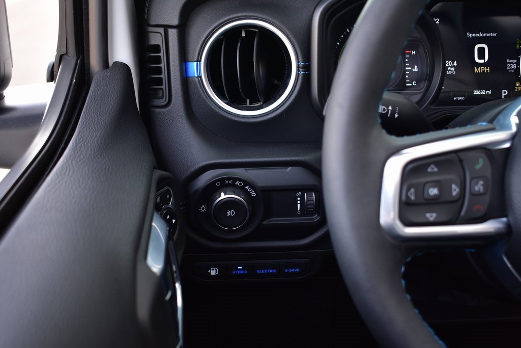 Used 2024 Jeep Wrangler High Altitude image 44