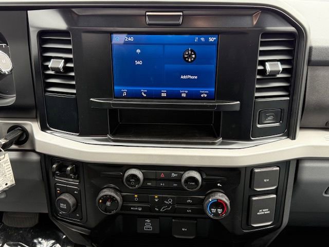 New 2025 Ford F350 XLT image 19