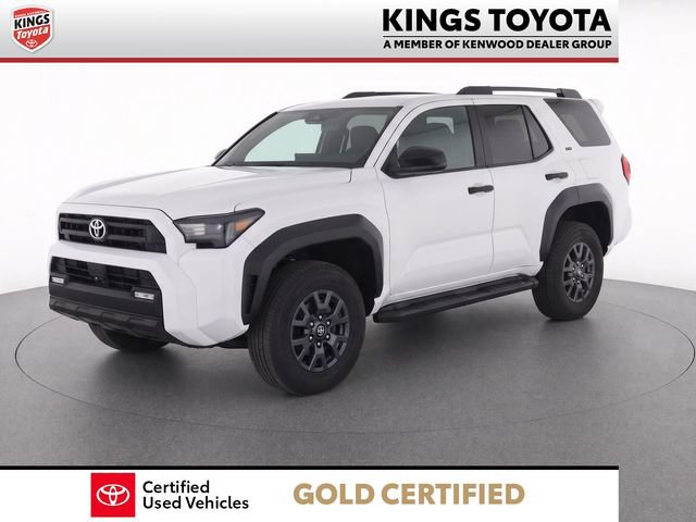 Used 2025 Toyota 4Runner SR5 AWD/4WD image 3