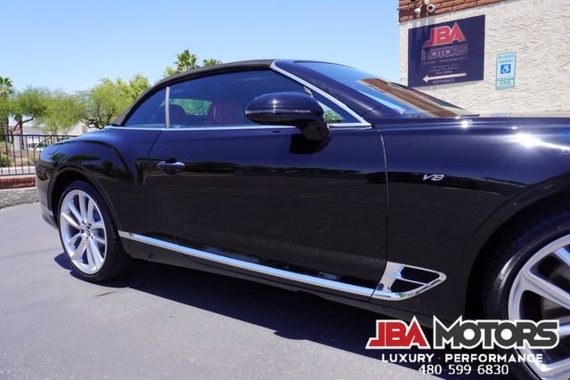Used 2022 Bentley Continental GT image 89