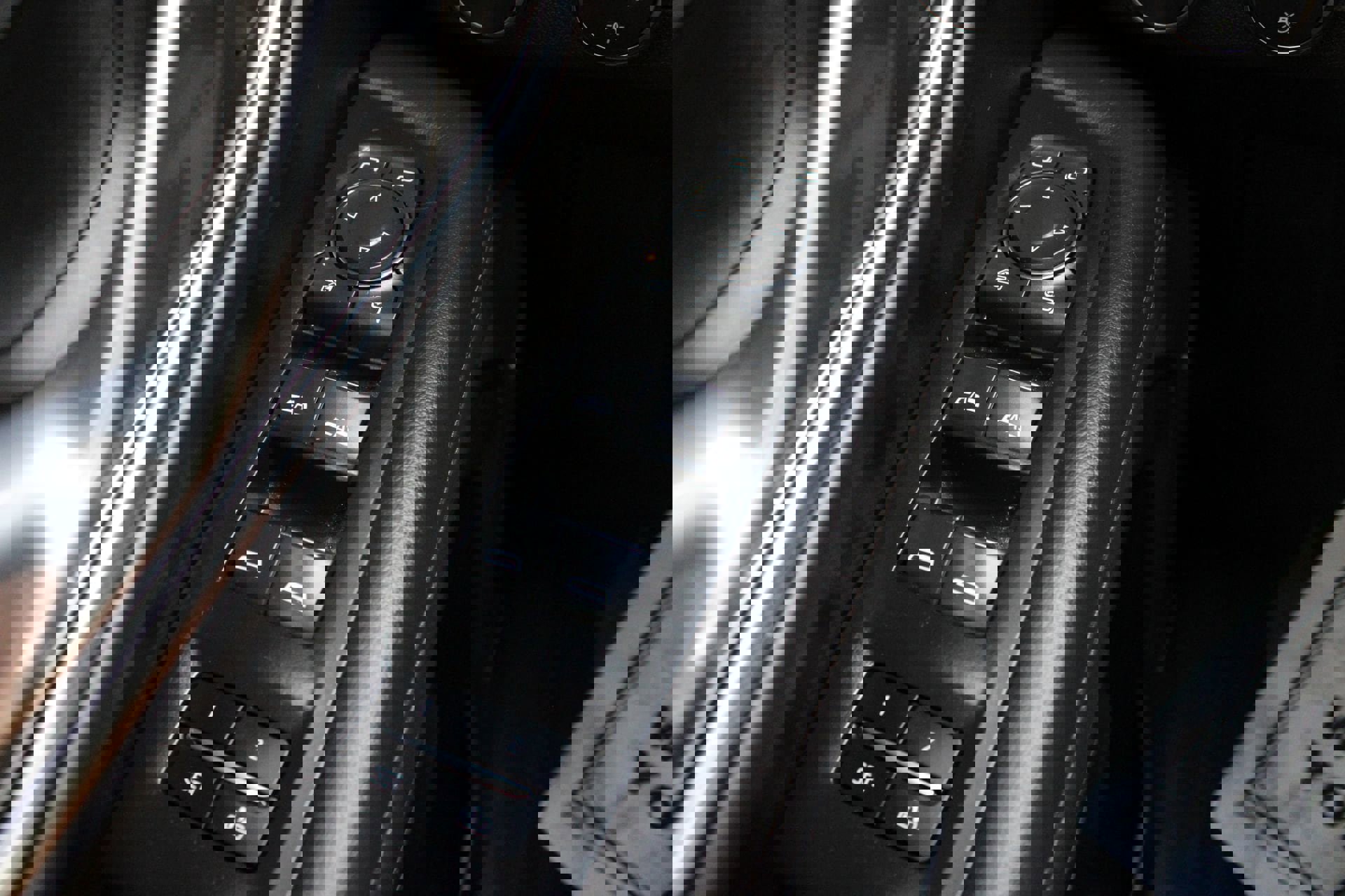 Used 2023 Chevrolet Suburban High Country AWD/4WD image 26