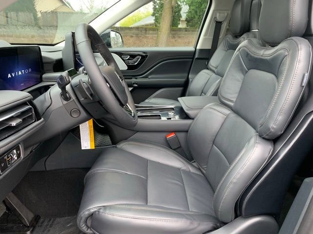 New 2026 Lincoln Aviator Reserve image 13