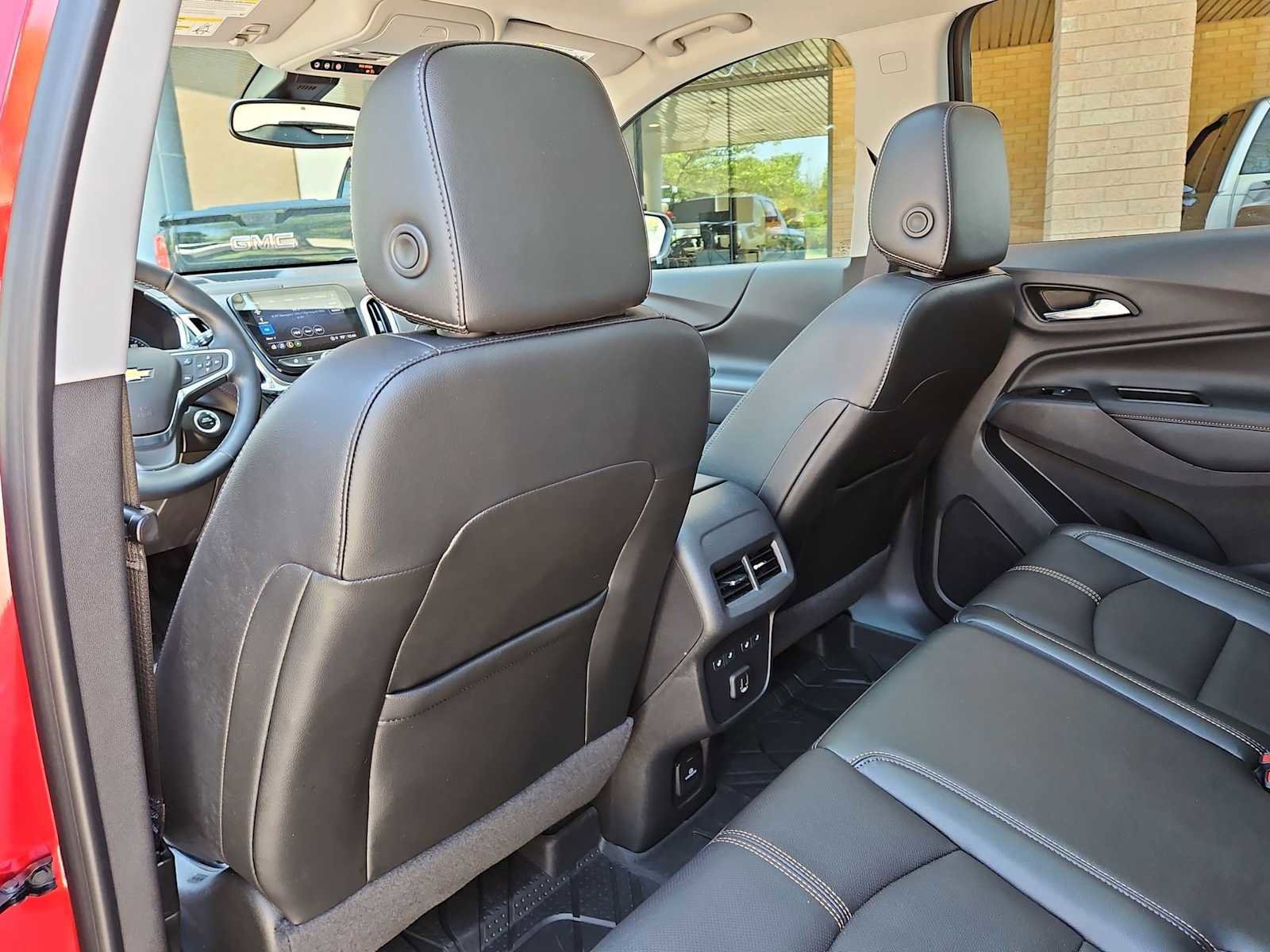 Certified 2023 Chevrolet Equinox Premier FWD image 19