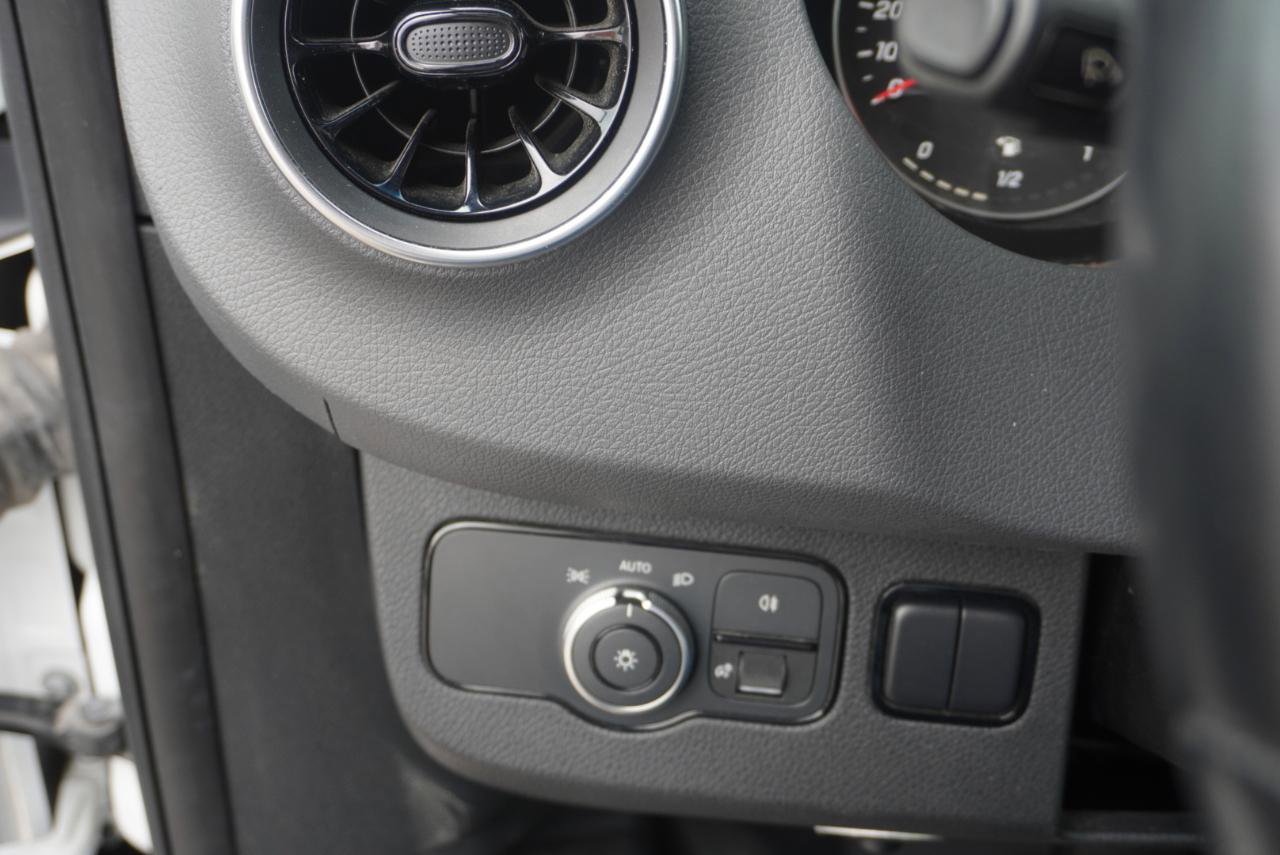 Used 2019 Mercedes-Benz Sprinter 170 image 10