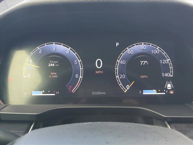 Used 2023 Jeep Grand Cherokee Laredo RWD image 9