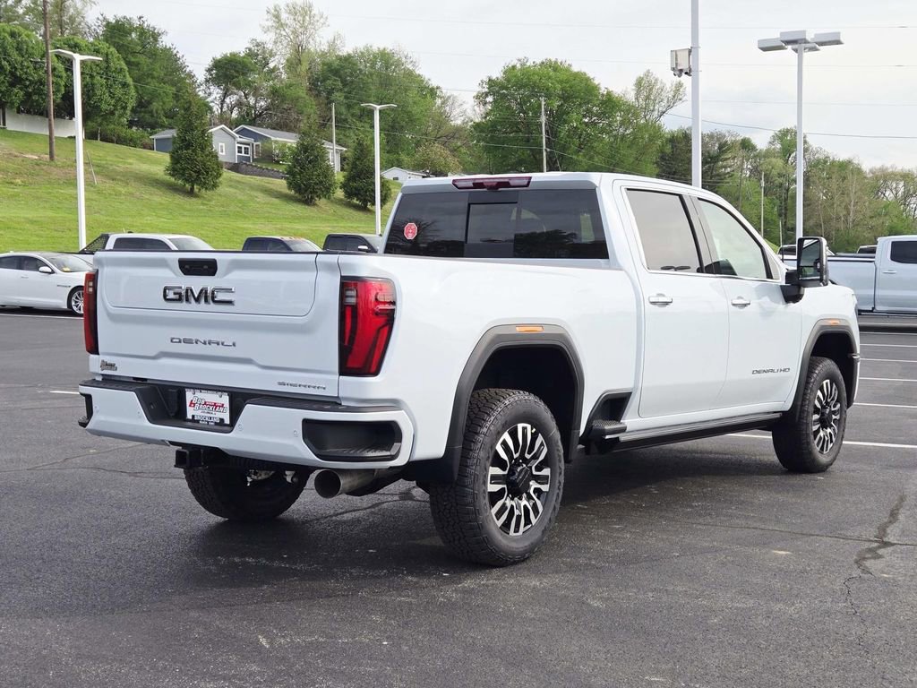 New 2026 GMC Sierra 3500 Denali Ultimate image 3