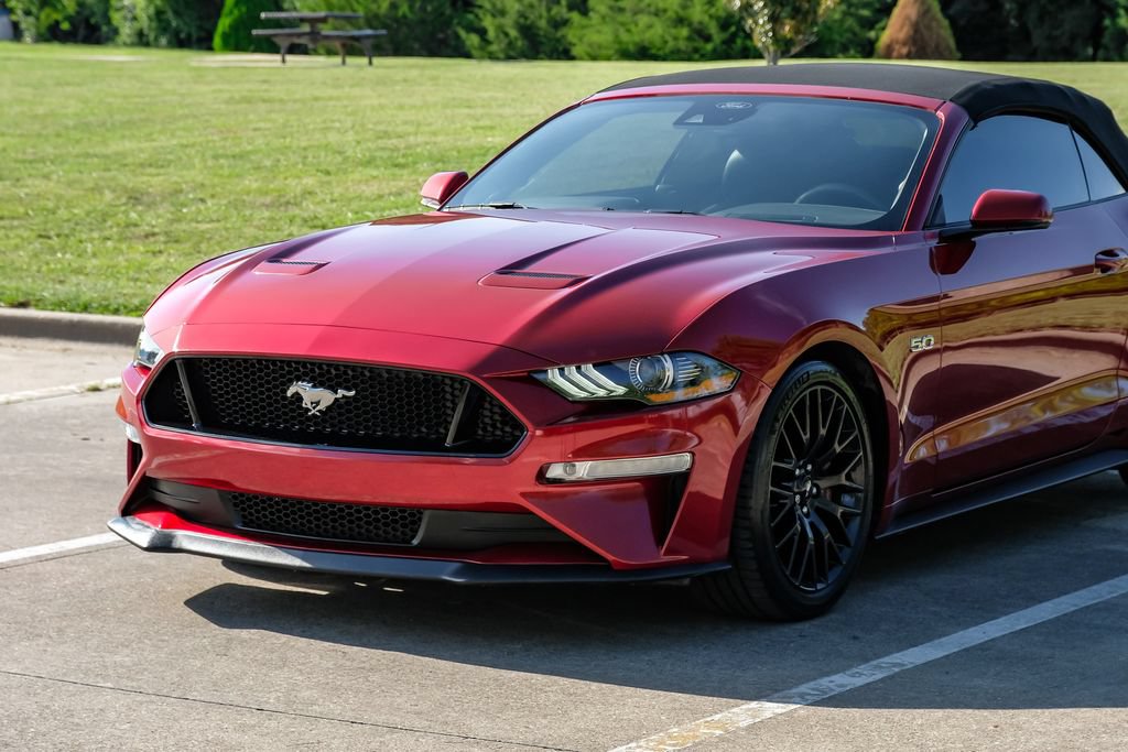 Used 2019 Ford Mustang GT Premium w/ GT Performance Package RWD image 7