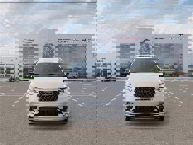 New 2026 Chrysler Pacifica Select image 6