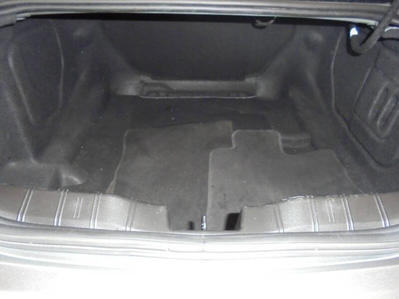 Used 2023 Chevrolet Camaro LT w/ Technology Package image 19