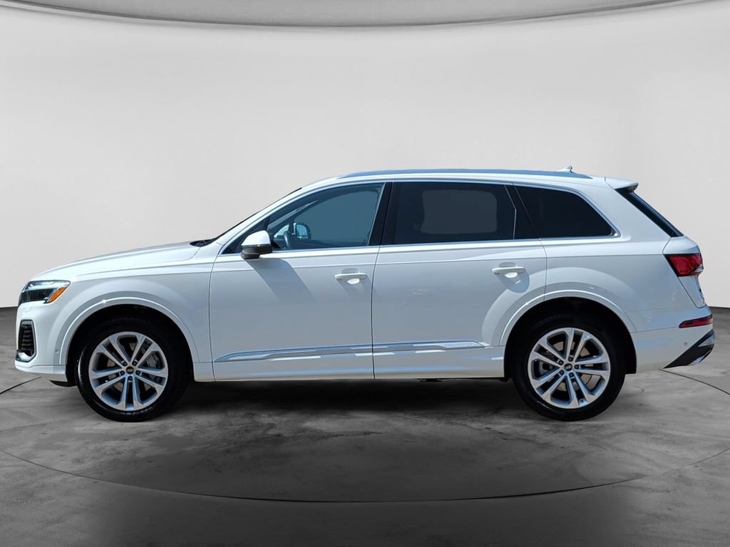 Used 2025 Audi Q7 3.0T Premium Plus AWD/4WD image 4