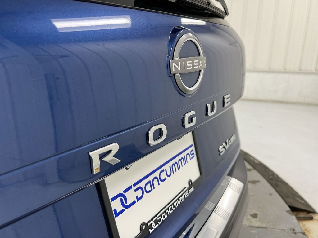 Used 2023 Nissan Rogue SV AWD/4WD image 25