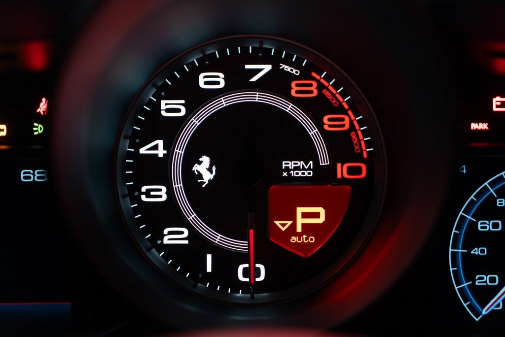 Certified 2022 Ferrari F8 Tributo image 28