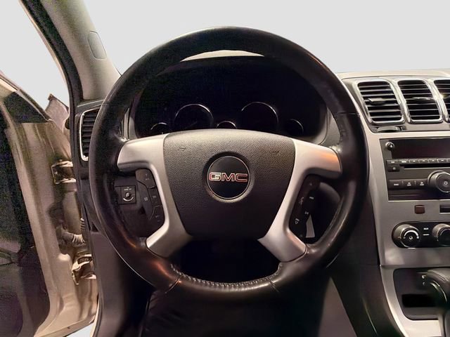 Used 2010 GMC Acadia SLE image 9