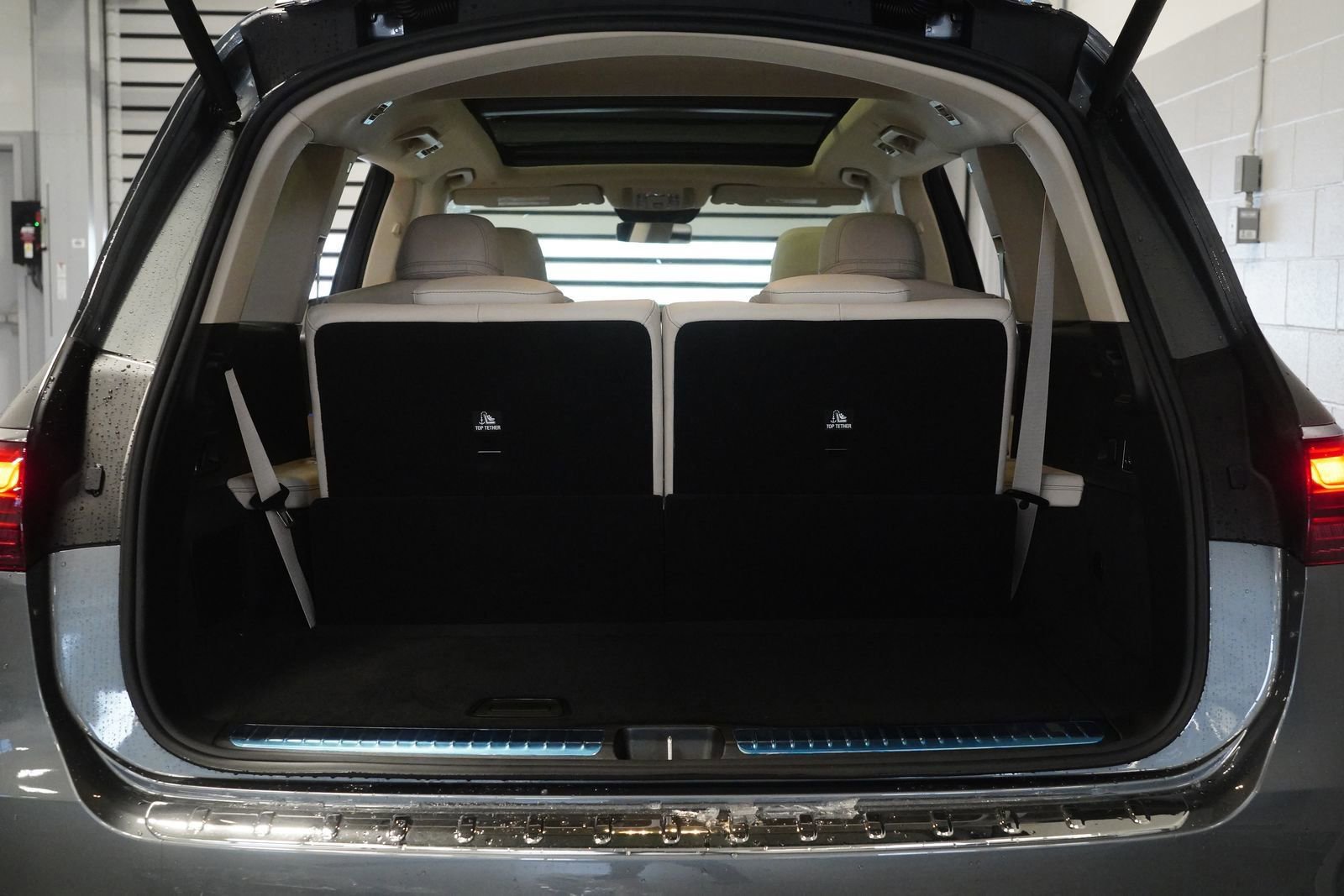 New 2026 Mercedes-Benz GLS 450 4MATIC image 35