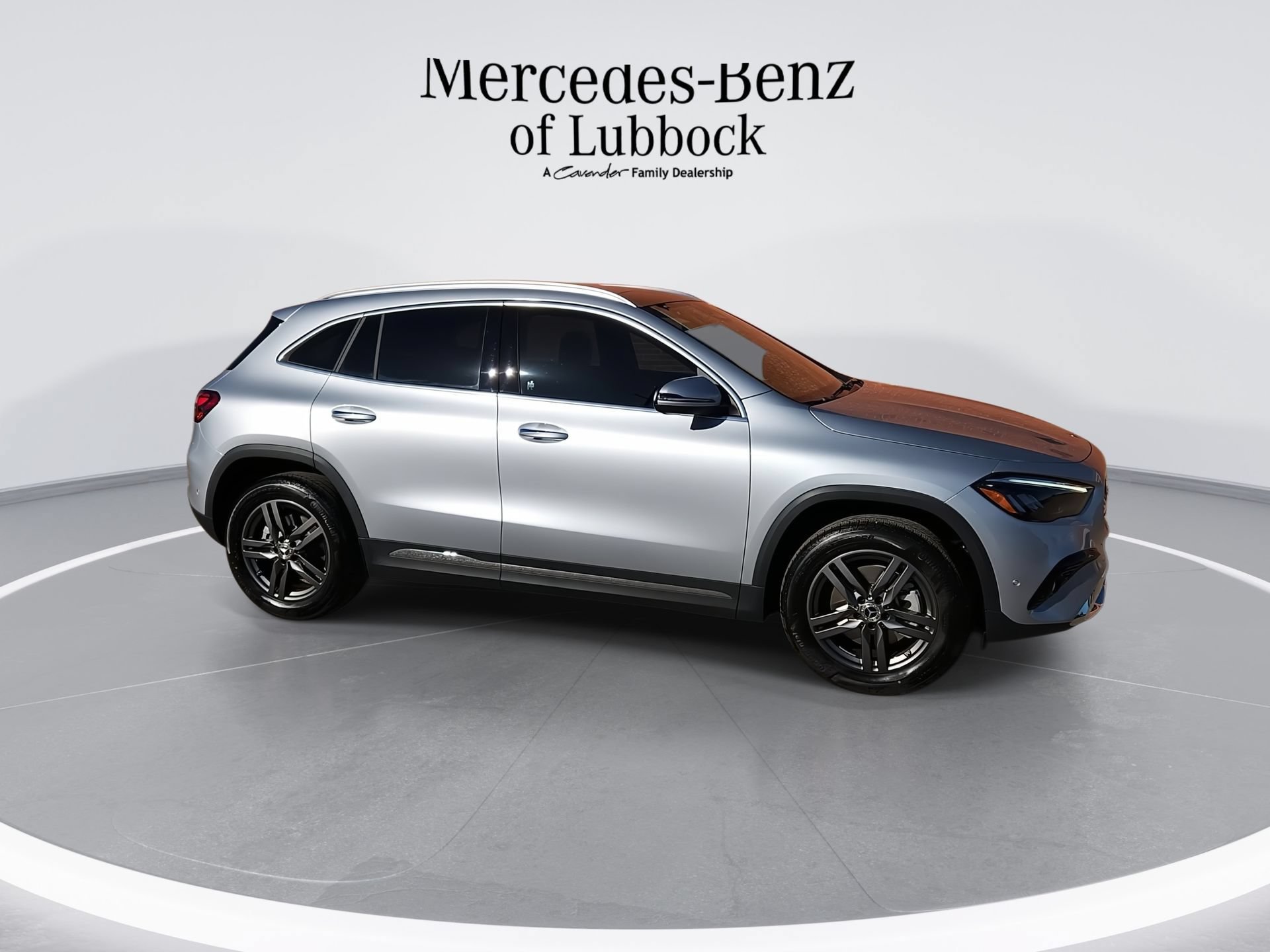 New 2025 Mercedes-Benz GLA 250 4MATIC image 9