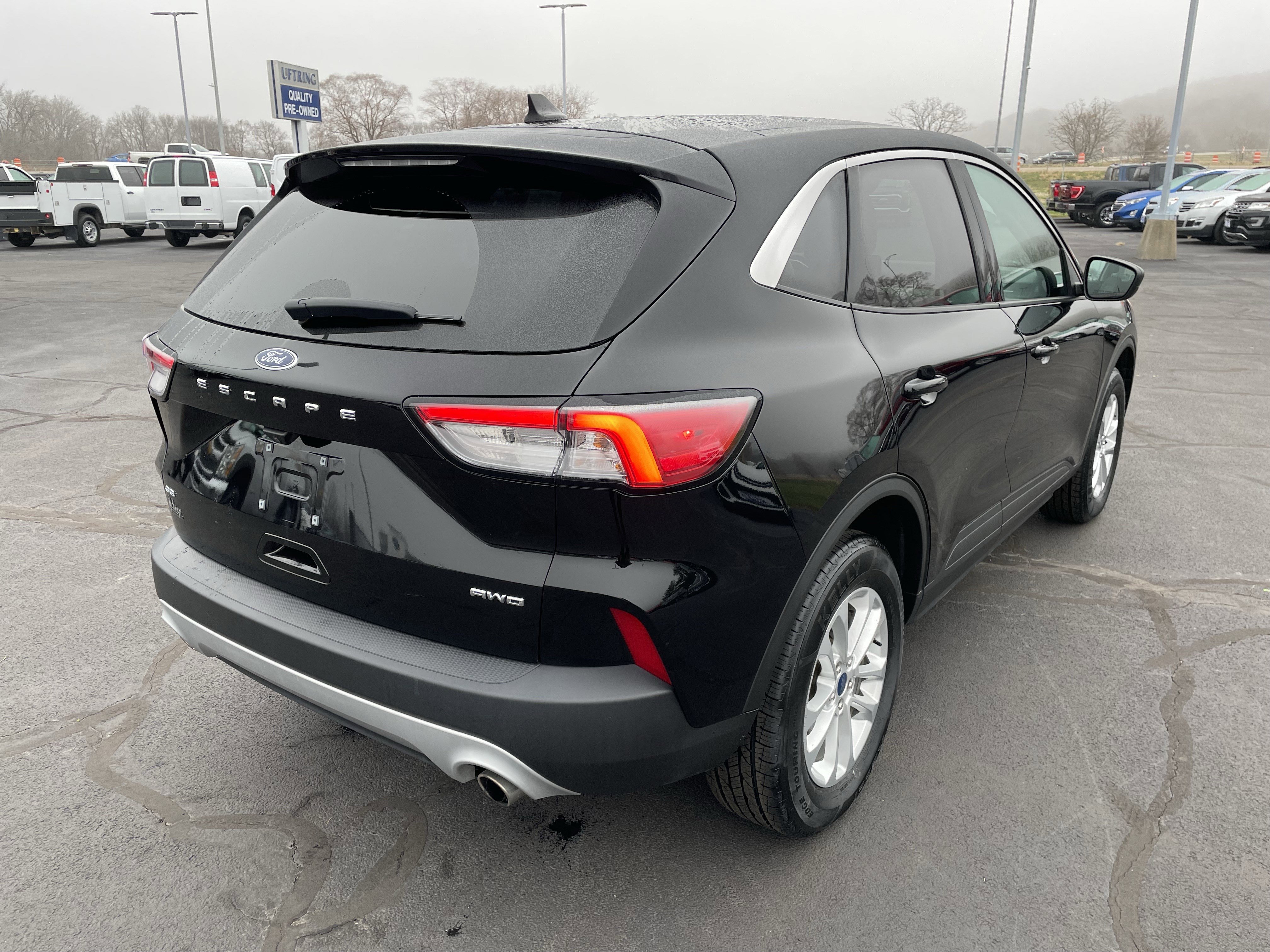 Used 2022 Ford Escape SE w/ Cold Weather Package image 7