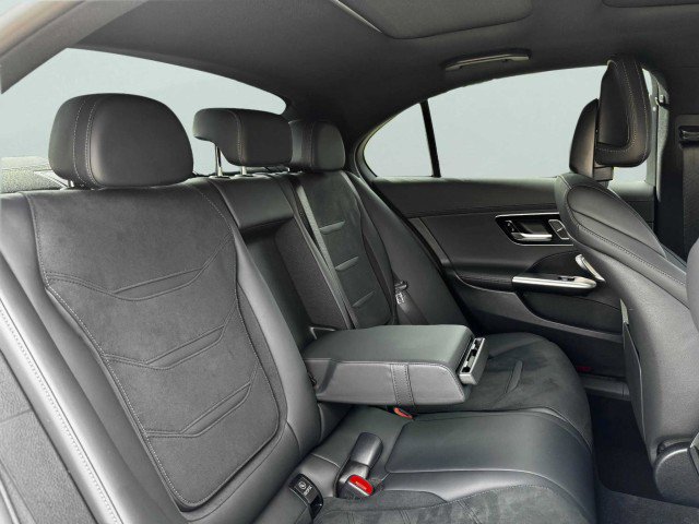 Used 2024 Mercedes-Benz C 63 AMG S image 61