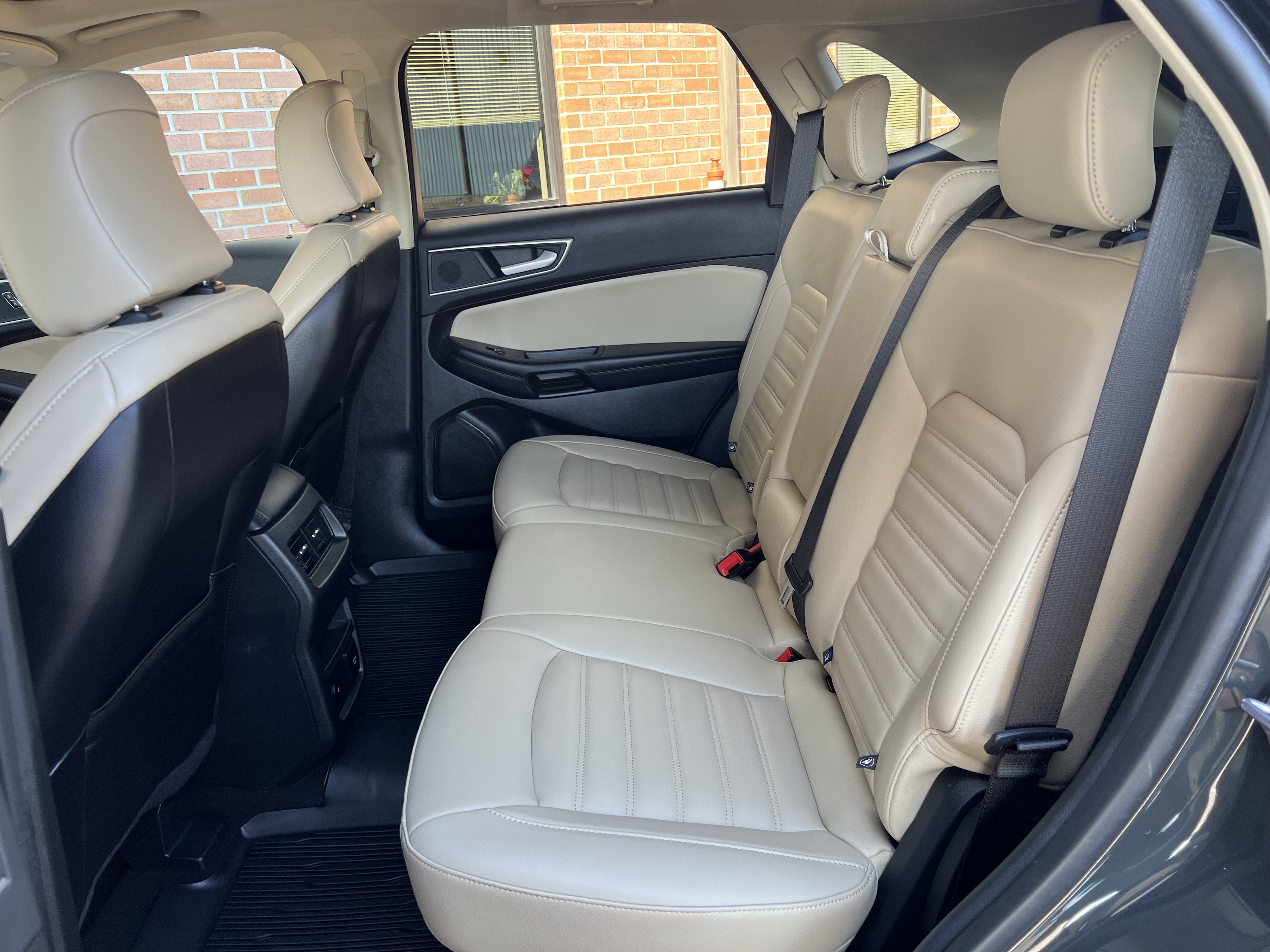 Used 2024 Ford Edge SEL w/ Convenience Package AWD/4WD image 19