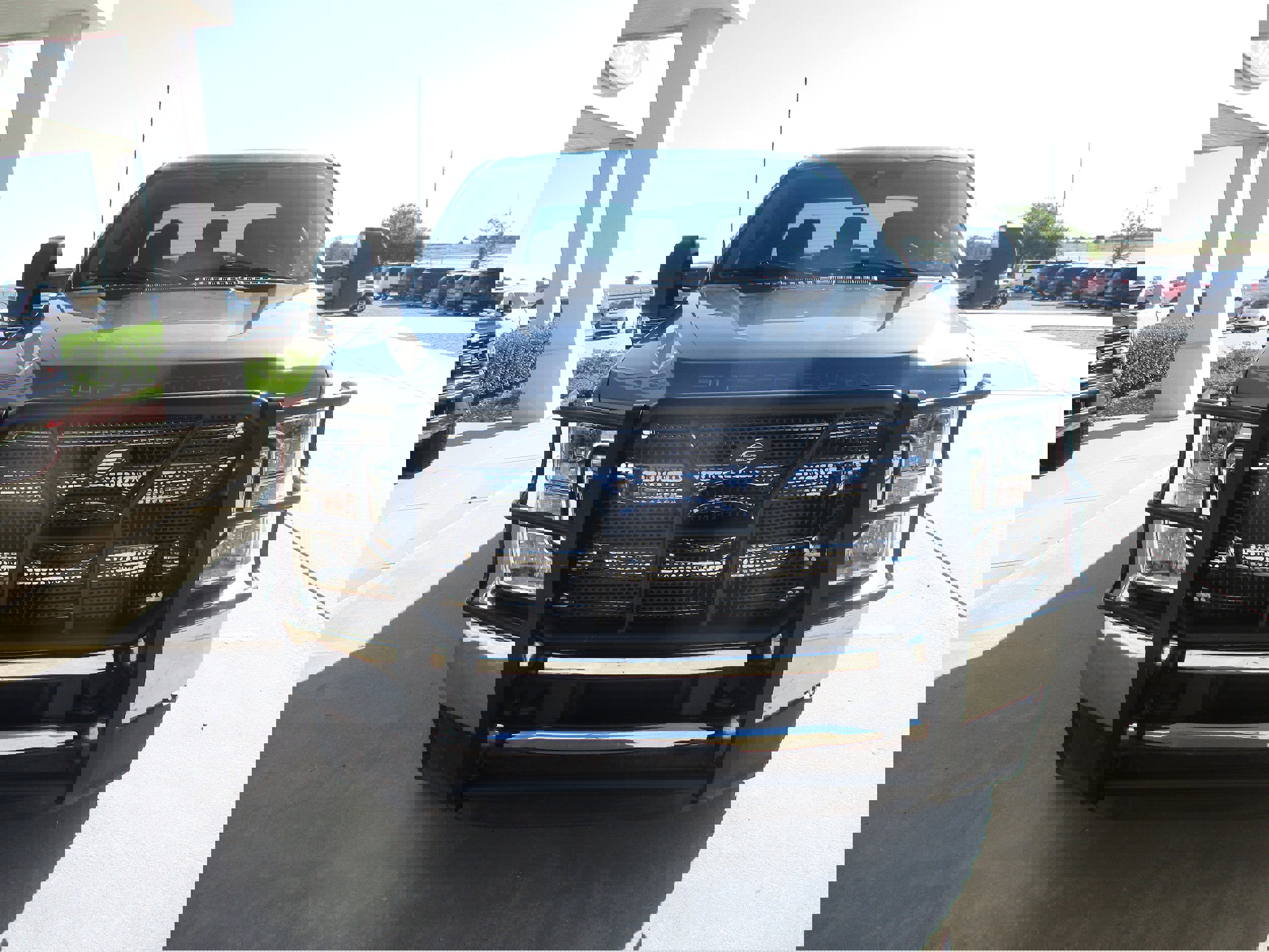 Used 2022 Ford F250 XL w/ STX Appearance Package image 9