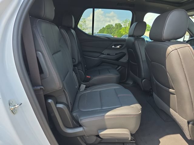 Used 2023 Chevrolet Traverse RS AWD/4WD image 15