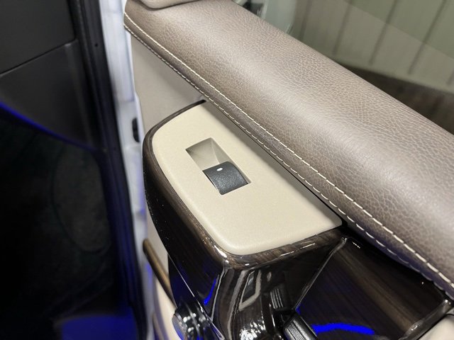 Used 2025 GMC Savana 2500 w/ Driver Convenience Package image 32