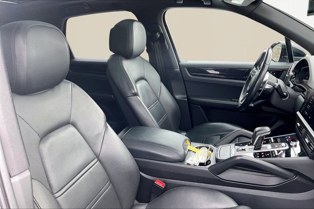Used 2019 Porsche Cayenne image 30