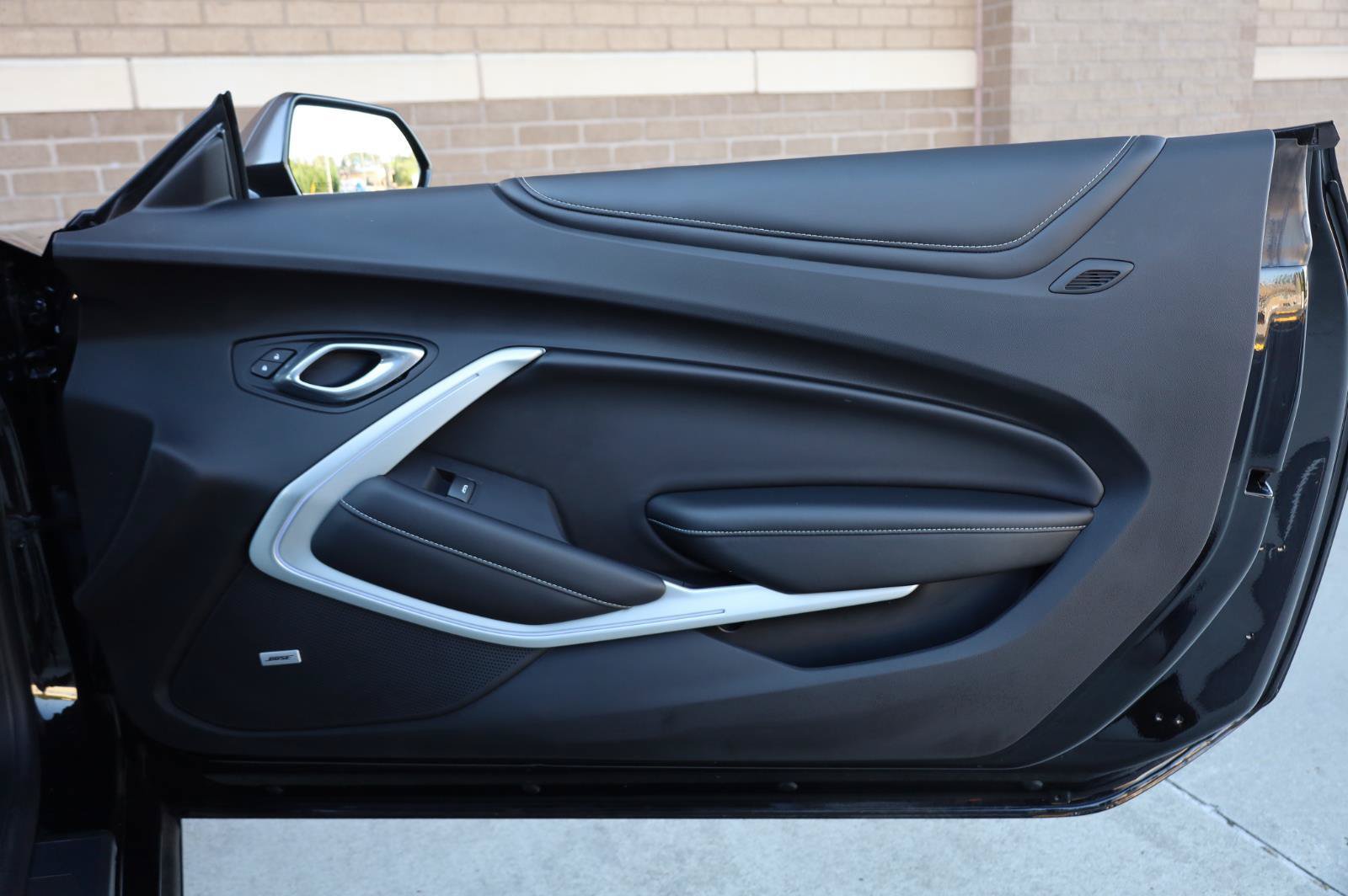 Used 2019 Chevrolet Camaro SS RWD image 30