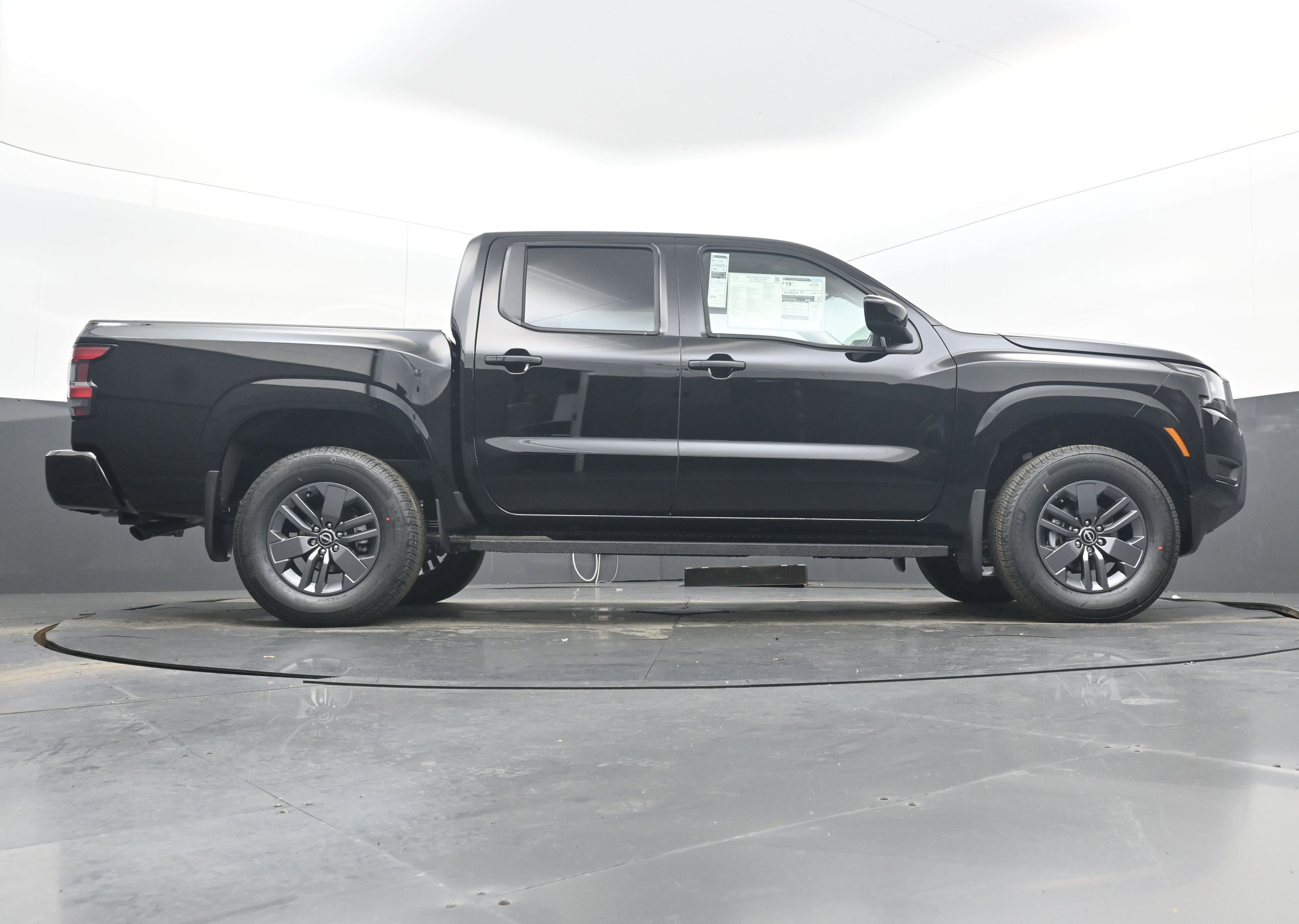 New 2026 Nissan Frontier SV AWD/4WD image 30