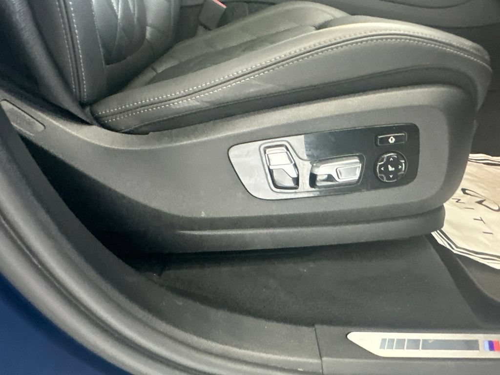 Used 2023 BMW X5 M50i w/ Climate Comfort Package AWD/4WD image 15