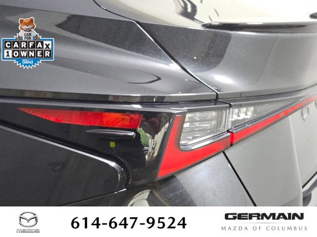 Used 2022 Lexus IS 350 F Sport AWD/4WD image 16