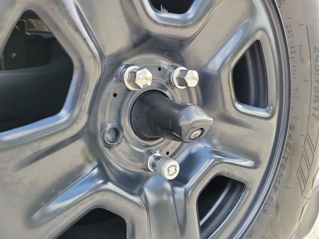 Used 2024 Jeep Wrangler Sport image 9