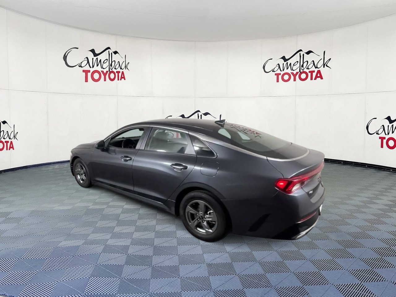 Used 2022 Kia K5 LXS FWD image 8