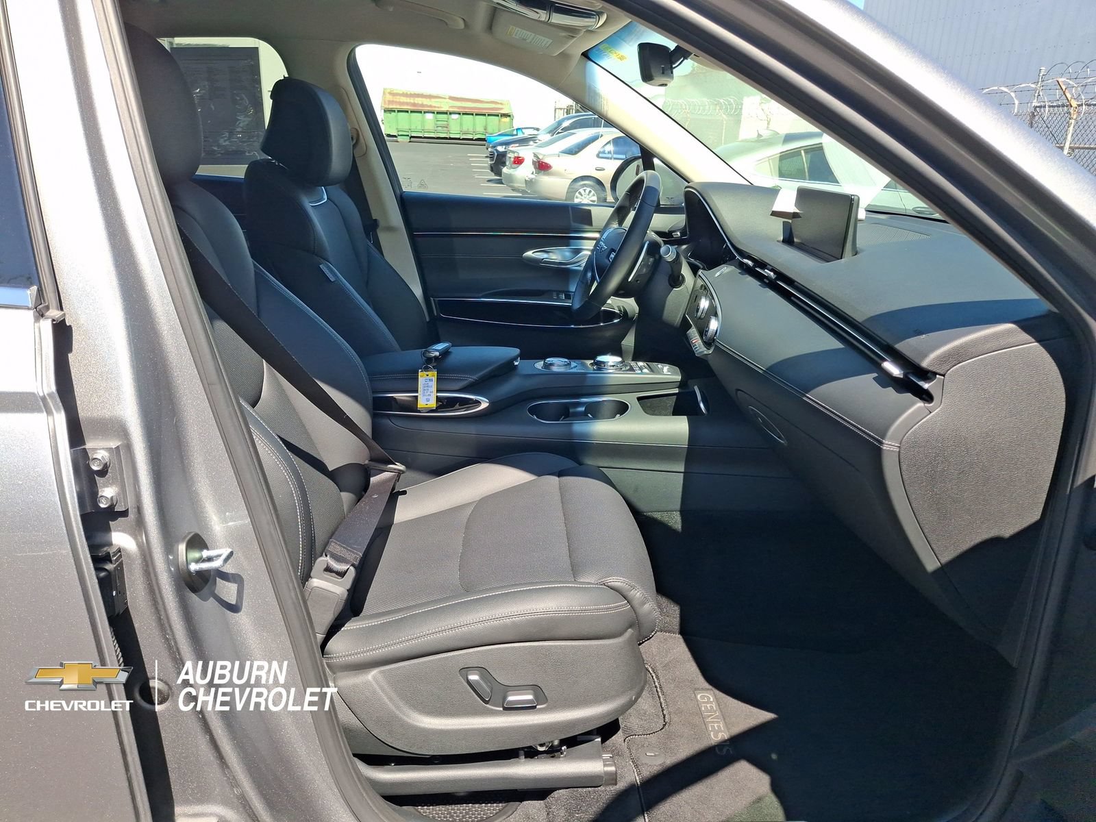Used 2025 Genesis GV70 2.5T AWD/4WD image 21