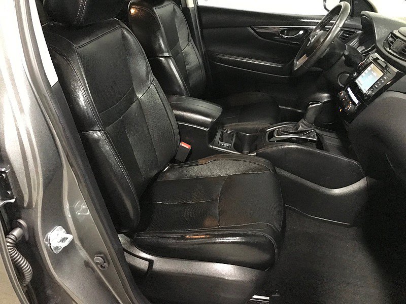 Used 2017 Nissan Rogue Sport SL w/ SL Premium Package AWD/4WD image 14